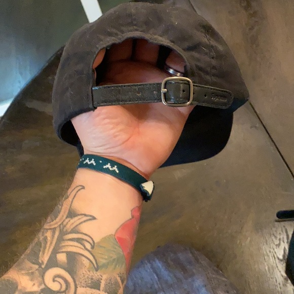 Supreme - Picture 4 of 6